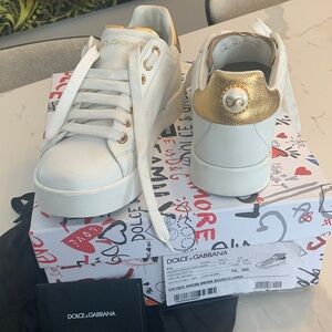 🔥 51. Dolce & Gabbana Portofino Luxury White Sneakers